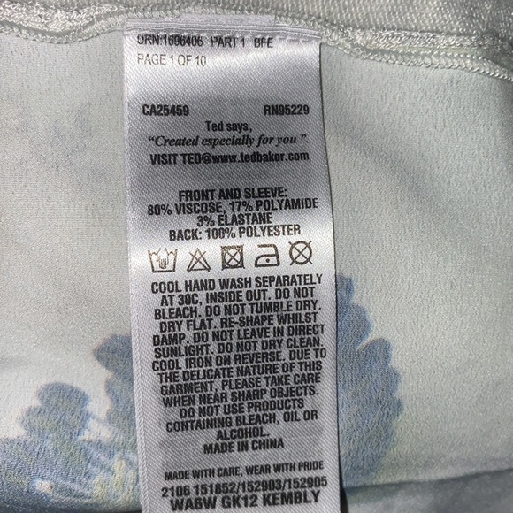 Ted Baker ‘Kembley’ Dolman Cardigan (Ted Size 2 / US Size 6) - Picture 13 of 13